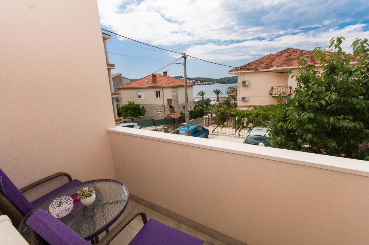 Apartments Ploka Округ Горни Екстериор снимка